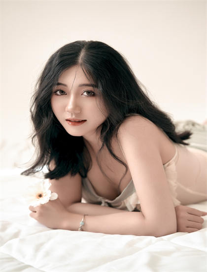 免費觀看MV大片高清遊戲視頻_漂亮的女學生BD在線觀看